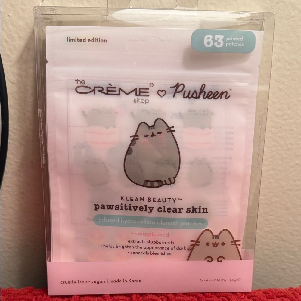 π±π The Creme Shop Pusheen Infused Hydrocolloid Blemish Patches ππ± - Picture 2 of 5